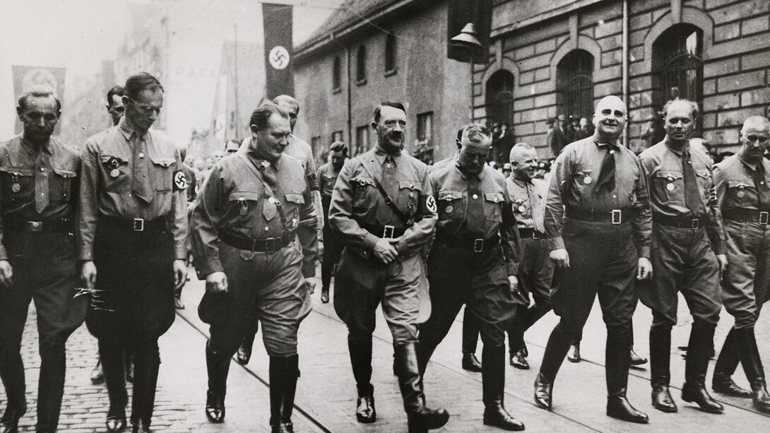 Wide World Photos · Unknown Photographer, "Nazis Commemorate Beer Cellar Putsch", November 9, 1937, silver gelatin print on glossy fibre paper, printed by November 22, 1937, 15 (18) x 21,6 (22,8) cm, Courtesy: Daniel Blau Munich/London