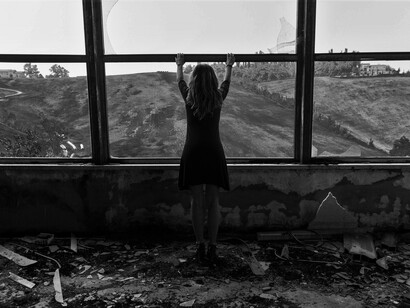 Nel nostro tempo domina il mercato che ha determinato progresso e innovazione e malessere e involuzioni sociali, di cui il populismo è un’espressione involutiva