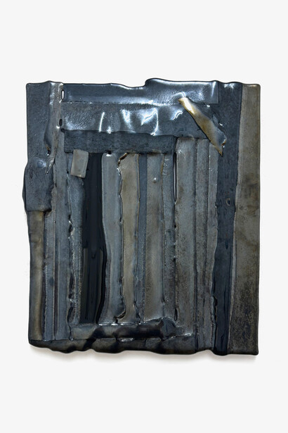 Sara Greenberger Rafferty, Black mirror, 2023. Courtesy of Document Gallery