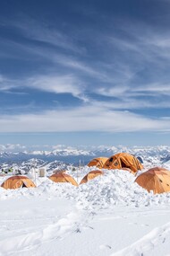 La missione Follow the Ice – La memoria dei ghiacci sul Grand Combin nasce per ascoltare ciò che i ghiacciai raccontano del nostro passato climatico. Massiccio Grand Combin, Svizzera