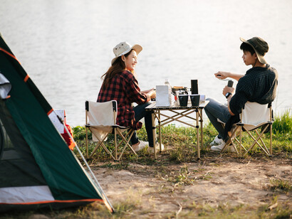 Aqui. Aqui de onde o olho mira