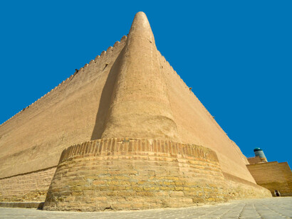 Exploring the Walled City of Khiva,
opening the Gates to Uzbekistan
