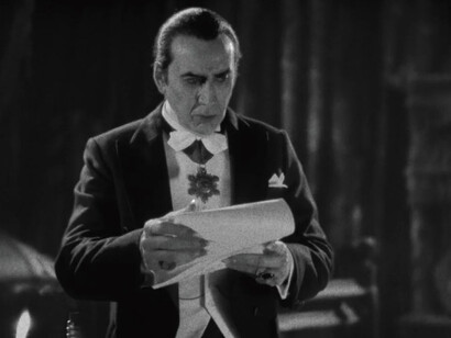 Nicolas Cage en Renfield: Asistente De Vampiro (2023). La trayectoria de Nicolás Cage demuestra que innovar en la actuación implica desafiar expectativas, aceptar el riesgo y abrir nuevos caminos dentro del cine