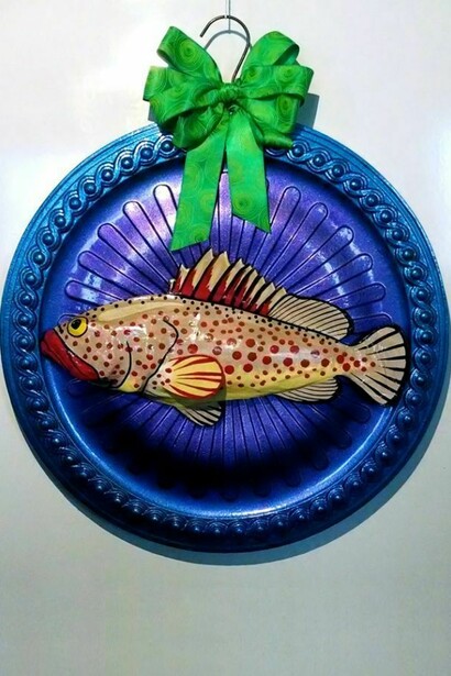 Frank Gessner, Untitled, 2013, Mounted paper mache, molded polyurethane