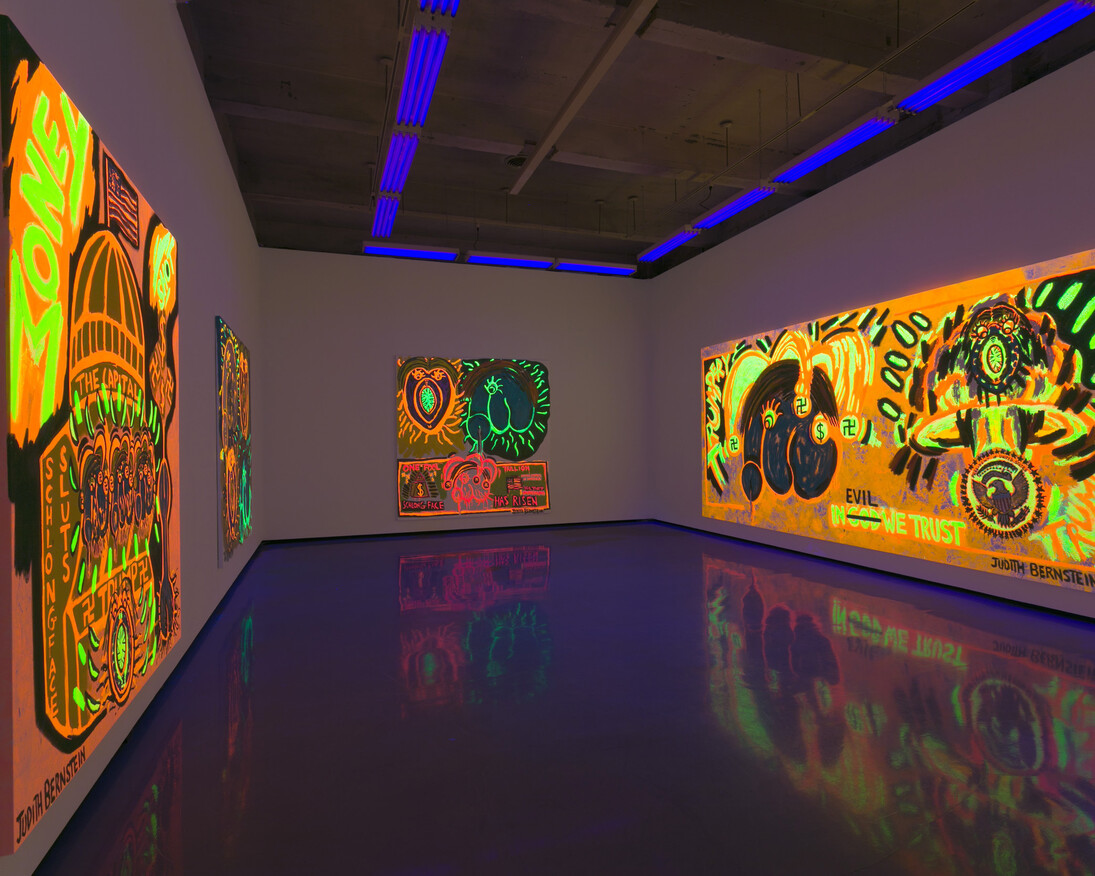 Money Shot, Exhibition view. Courtesy of Paul Kasmin Gallery