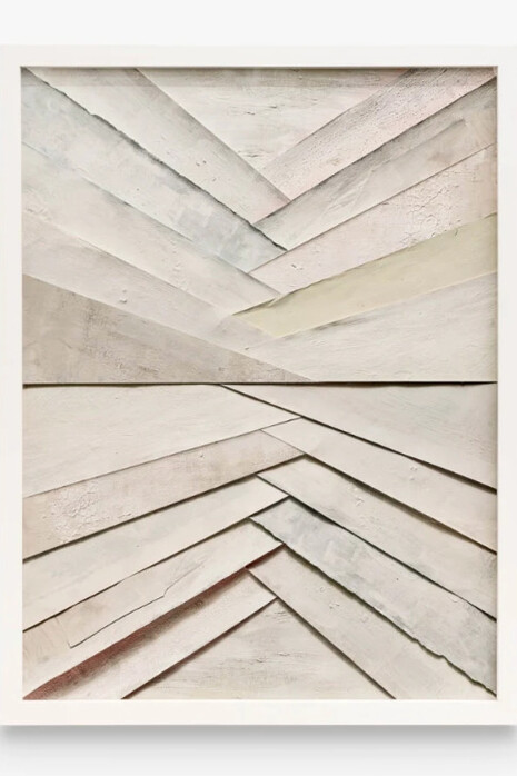 Superfícies. Courtesy of Galeria Nara Roesler