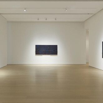 Torkwase Dyson, Seeing in blue, exhibition view. Courtesy of Pace Gallery