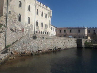 Il porto di Pianosa