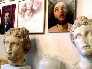 Una testa romana, un vaso d’alabastro di Cerone, testa del Tribolo parte della Collezione di Carlo Del Bravo