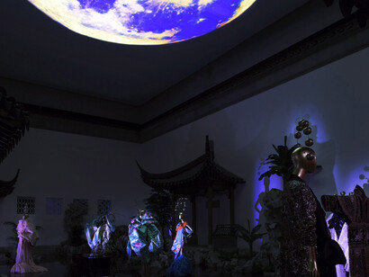 Gallery View, Chinese Galleries, Astor Court, Moon in the Water