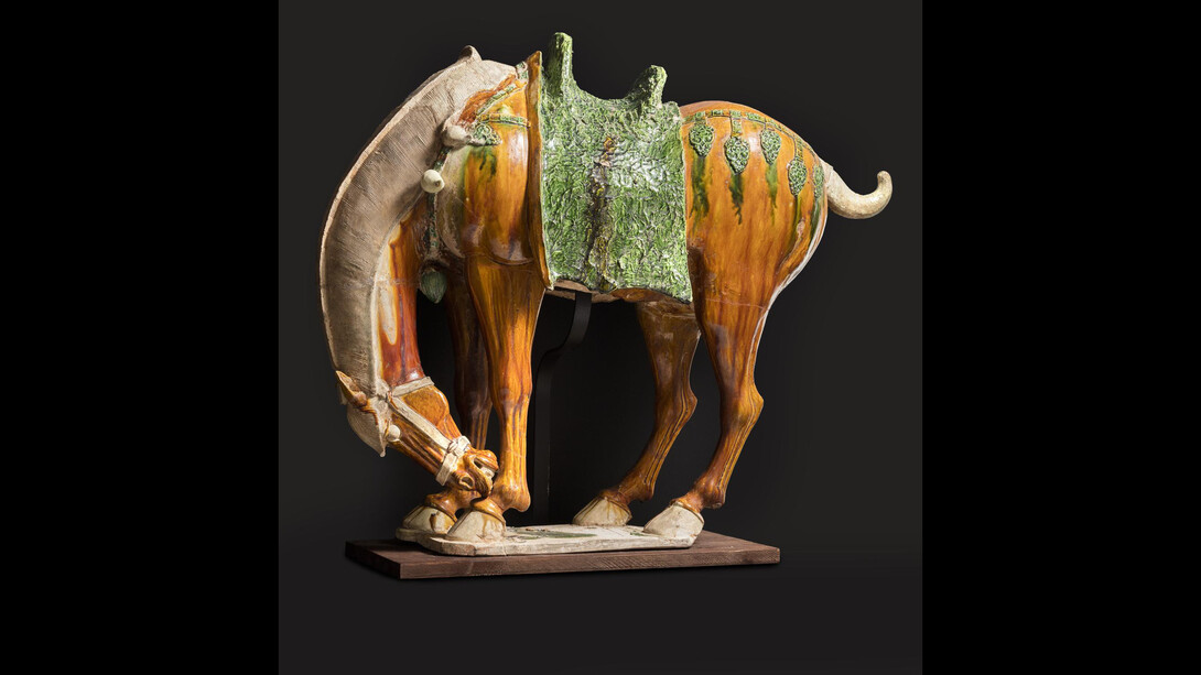 Open Storage of the Art of Asia. Courtesy of National Gallery