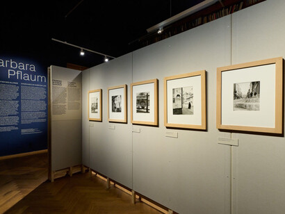 Barbara Pflaum, Showcases of everyday life, exhibition view. Courtesy of MAK