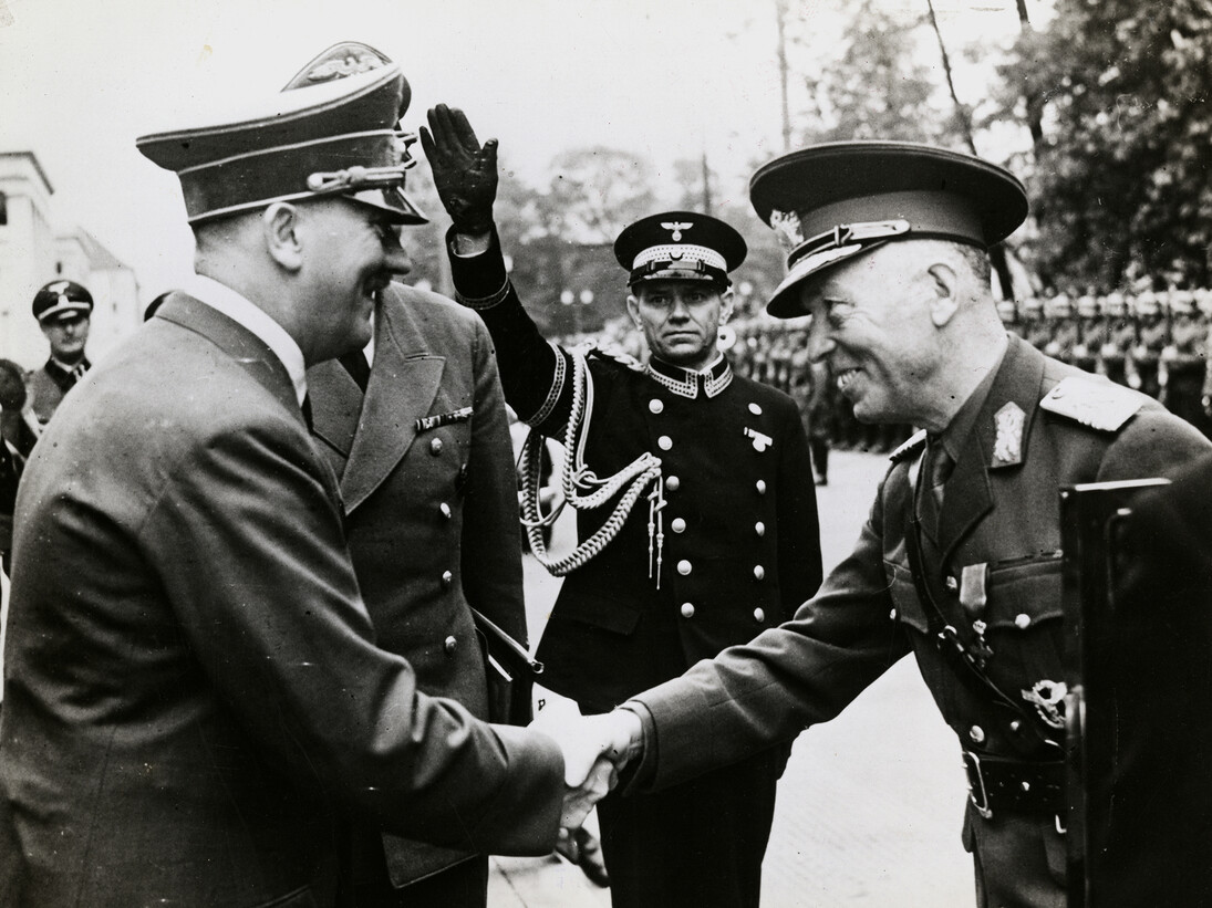 ACME · Unknown Photographer, "Rumania´s Premier Visits Hitler", July 24, 1941, silver gelatin print on glossy fibre paper, printed c. 1941, 16,8 (18,1) x 21,6 (22,8) cm, Courtesy: Daniel Blau Munich/London