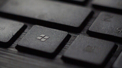 Nas mais recentes atualizações do sistema operacional Windows da Microsoft vimos também a empresa mudar o design de seu logo