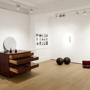 The studio of Felicity Powell, exhibition view. Courtesy of Richard Saltoun Gallery 