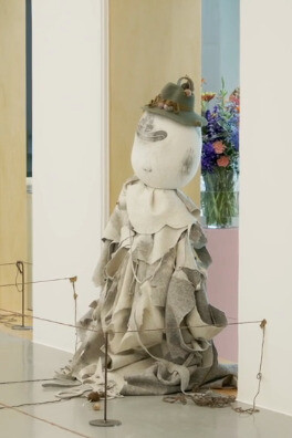 Min Yoon, A pronoun of B, exhibition view. Courtesy of Kestner Gesellschaft