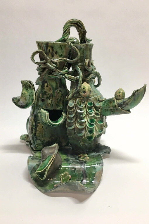Visitors Green. Courtesy of Mindy Solomon Gallery 
