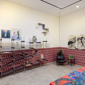 Vários artistas, Sala de jantar, vista da exposição. Cortesia da Galeria Marilia Razuk