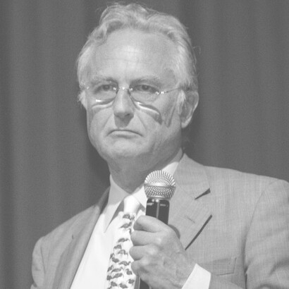Richard Dawkins (1941) es un biólogo, zoólogo y autor evolutivo británico. Los primeros humanos, sumidos en el “estado salvaje de naturaleza”, eran completamente ajenos a toda cooperación