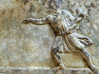 Filostrato nel suo lungo racconto ci tiene a distinguere subito tra magia popolare e le doti straordinarie di Apollonio