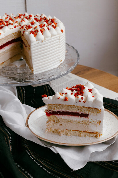 No século XIX o pão de ló se adapta a diferentes culturas, ganhando variações como o sponge cake inglês e o kasutera japonês