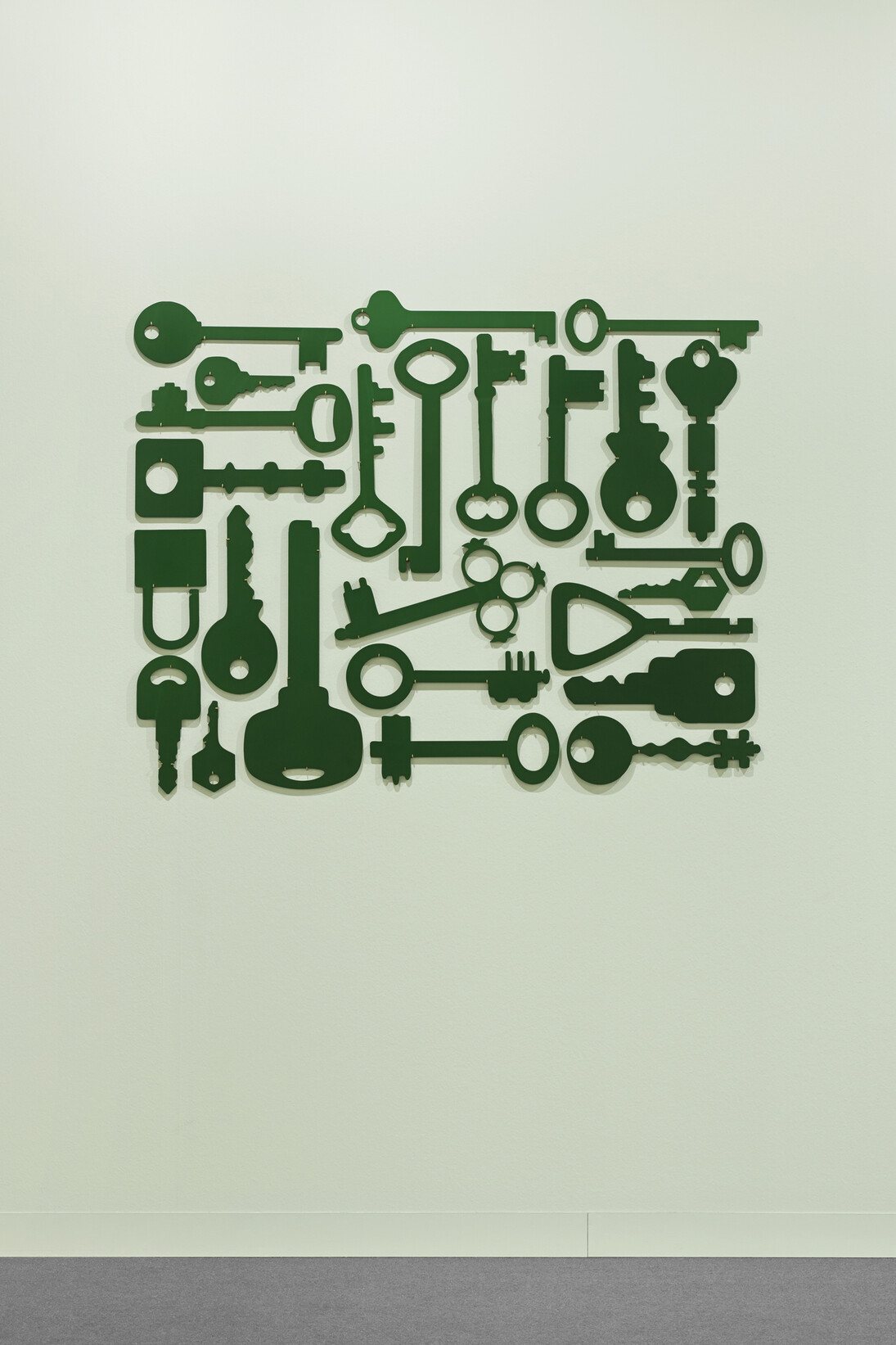 Rita McBride 
Access 2015 
plasma cut anodized aluminum in 24 parts 
overall: 59 x 75 x ½ in/150 x 190 x 1.27 cm 
photo: Stefan Jaeggi 
Image courtesy Alexander and Bonin, New York
, exhibition view