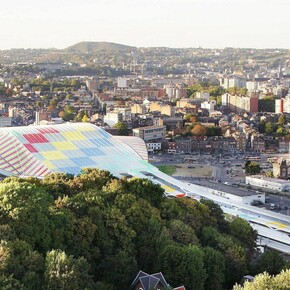 Liège-Guillemins international station made by Calatrava. Decorations ‘Comme tombées du ciel’ and ‘Les couleurs in situ et en mouvement’ by Daniel Buren