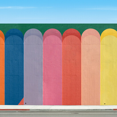 George Byrne,
Rainbow Wall (detail), 2024.
Edition 1 of 5 + 2 AP,
photographic pigment print on archival cotton,
121 x 149 cm. Courtesy of the artist and Olsen Gallery