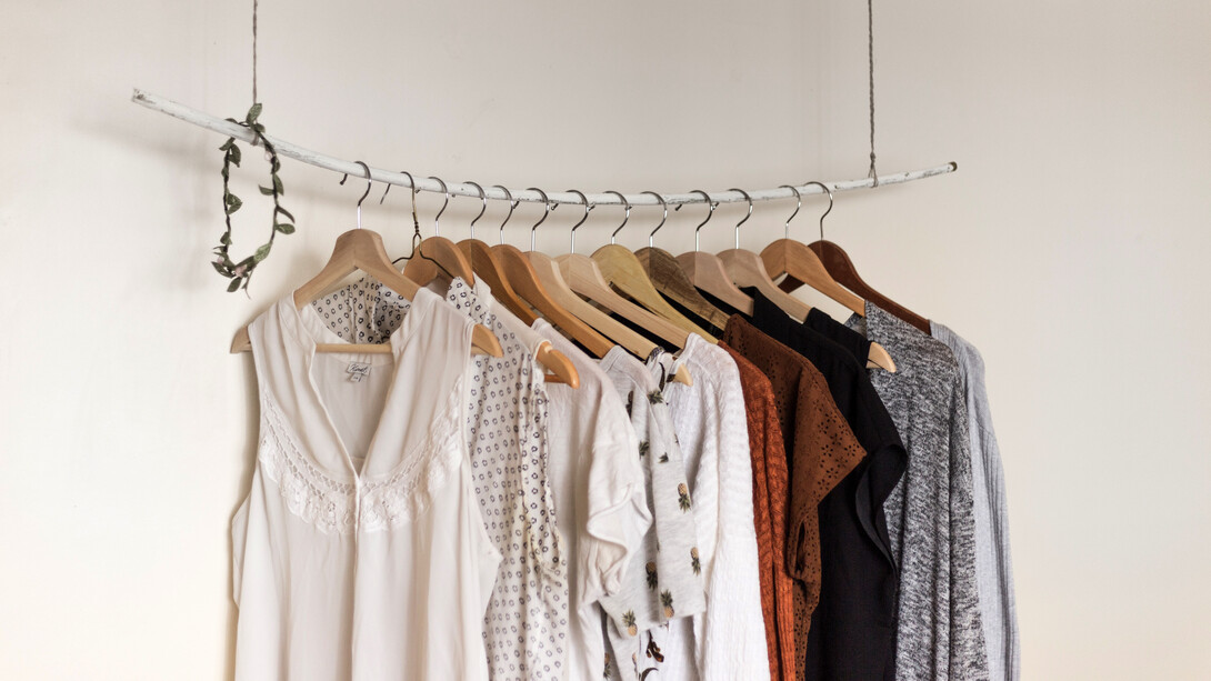 Investiga sobre las marcas que compras y asegúrate de que sus prácticas son transparentes y respetuosas