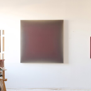 Gewn Hardie, Thresholds, Studio Shot, 2023. Courtesy of Dolby Chadwick Gallery
