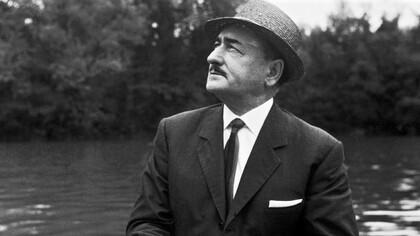Salvatore Quasimodo fue un poeta y traductor italiano. En 1959 ganó el Premio Nobel de Literatura