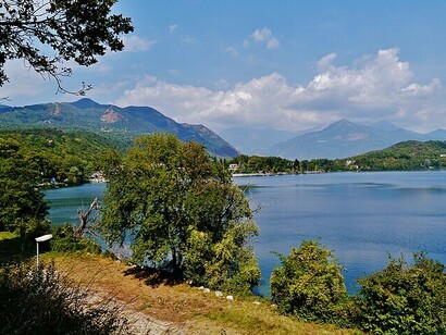 Lago Grande di Avigliana, Torino, Italia