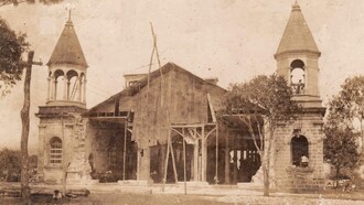 Antigua iglesia de Naranjo. Foto: Juven Hidalgo B. (Archivo familiar)