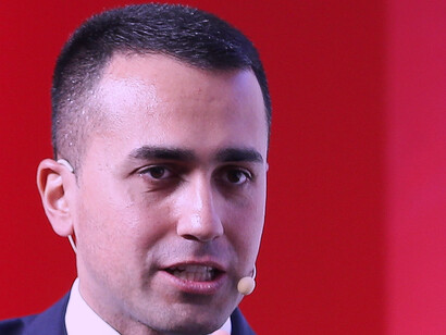 Di Maio, el vicepresidente y líder del M5S debe decidir si pacta con Renzi o elige elecciones, sabiendo que la Liga de Salvini supo aprovechar mucho mejor su presencia en el Gobierno (a pesar de ser en teoría el socio minoritario)