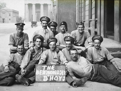 Christina Broom, 'Bermondsey B’hoys’ from the 2nd Grenadier Guards inside their base at Wellington Barracks in either 1914 or 1915 © Museum of London
