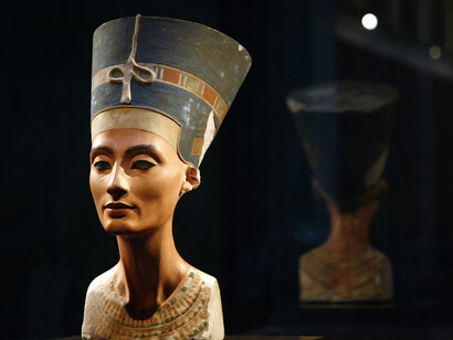 Nefertiti se ha convertido en una de las mujeres más famosas del mundo antiguo y en un icono de la belleza femenina