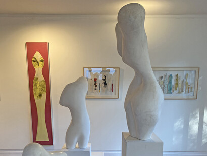 Arp mythique, Arp antique, vue d'exposition. Avec l'aimable autorisation de La Fondation Arp