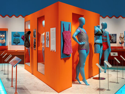 Splash! A century of swimming and style, exhibition view. Courtesy of the Design Museum