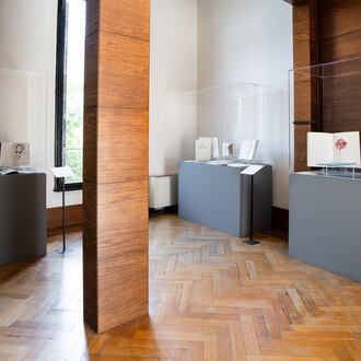 Giosetta Fioroni, The future came out of the past. Images and words, exhibition view. Courtesy of Galleria d’Arte Maggiore