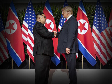 El presidente Donald Trump y el líder norcoreano Kim Jong-un se reunieron en la Isla Sentosa, Singapur, el 12 de junio de 2018