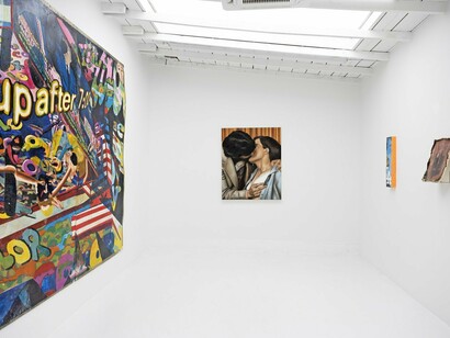 Various artists, Limousine service, exhibition view. Courtesy of Guerrero Gallery GGLA