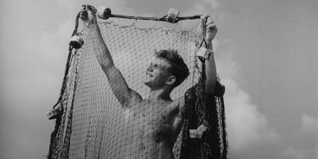 Keith Vaughan, Boy Holding up Fishing Net, 1939 © the estate of Keith Vaughan, Courtesy of Austin / Desmond Fine Art

