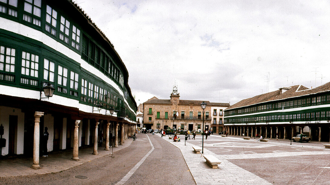 Plaza Mayor de Almagro, 1990. Ciudad Real, Castilla-La Mancha, España