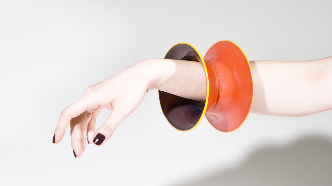 Jewellery: Wearable Glass. Courtesy of National Glass Centre