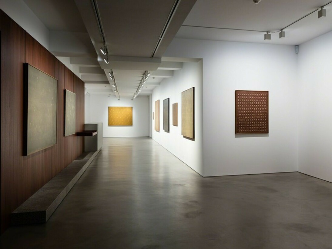 Cho Yong-Ik, Exhibition view. Courtesy of Olivier Malingue Gallery