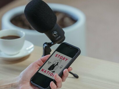 Podcast sobre livro. Recentemente o TikTok lançou o concurso “Livros do Futuro”.  Segundo a empresa, a iniciativa é uma celebração à comunidade BookTok, que vem se consolidando como um importante espaço de fomento à leitura e à escrita no país, especialmente na descoberta de novas vozes


