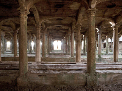 Silvia Camporesi - Atlas Italiae 04
Cementificio / Cement plant
Alzano Lombardo
(Lombardia), Silvia Camporesi, 2015
Dimensioni variabili
Edizione 5+1