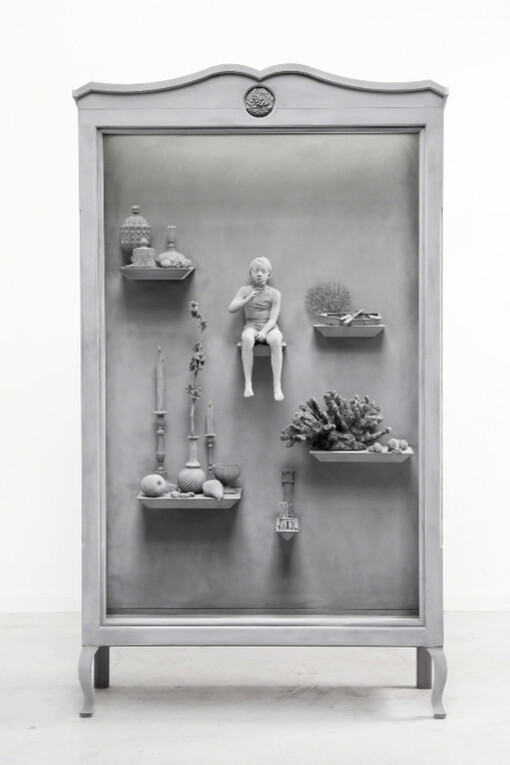 Cabinet of Curiosities. Courtesy of Galerie Ron Mandos