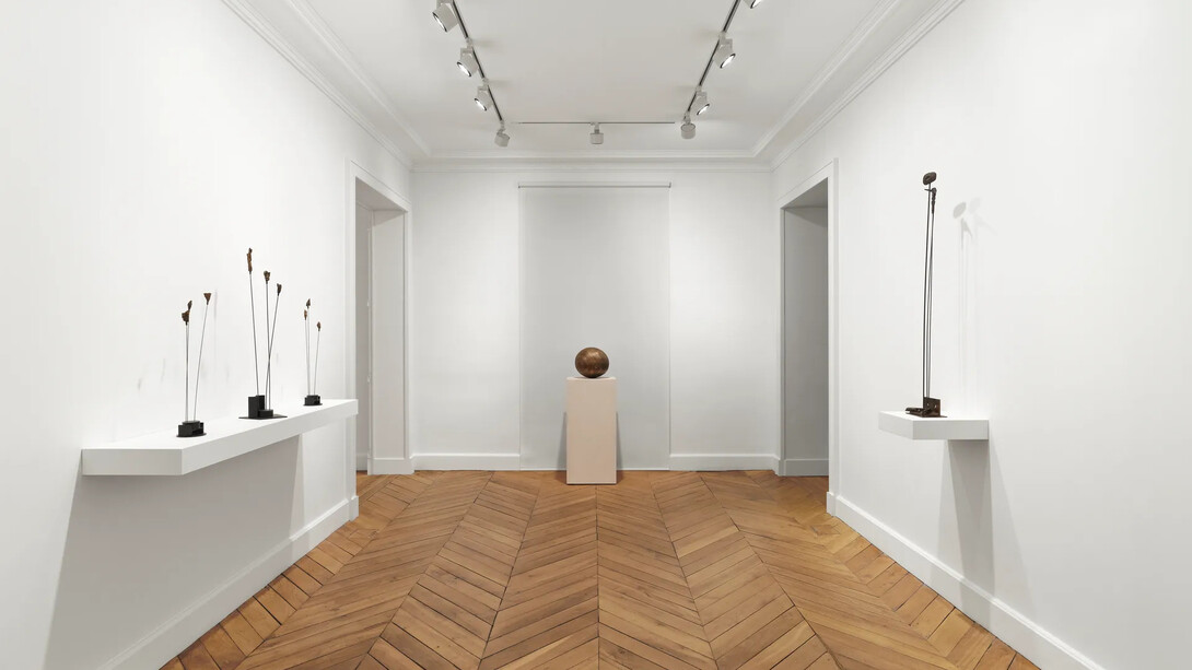 Takis, The void, exhibition view. Courtesy of White Cube