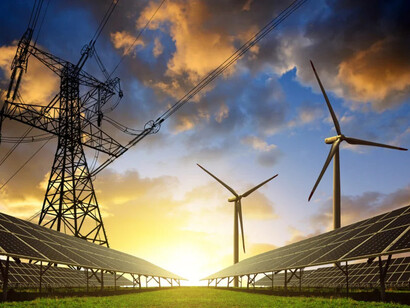 La tecnología eólica y la solar ayudan a producir energía eléctrica limpia